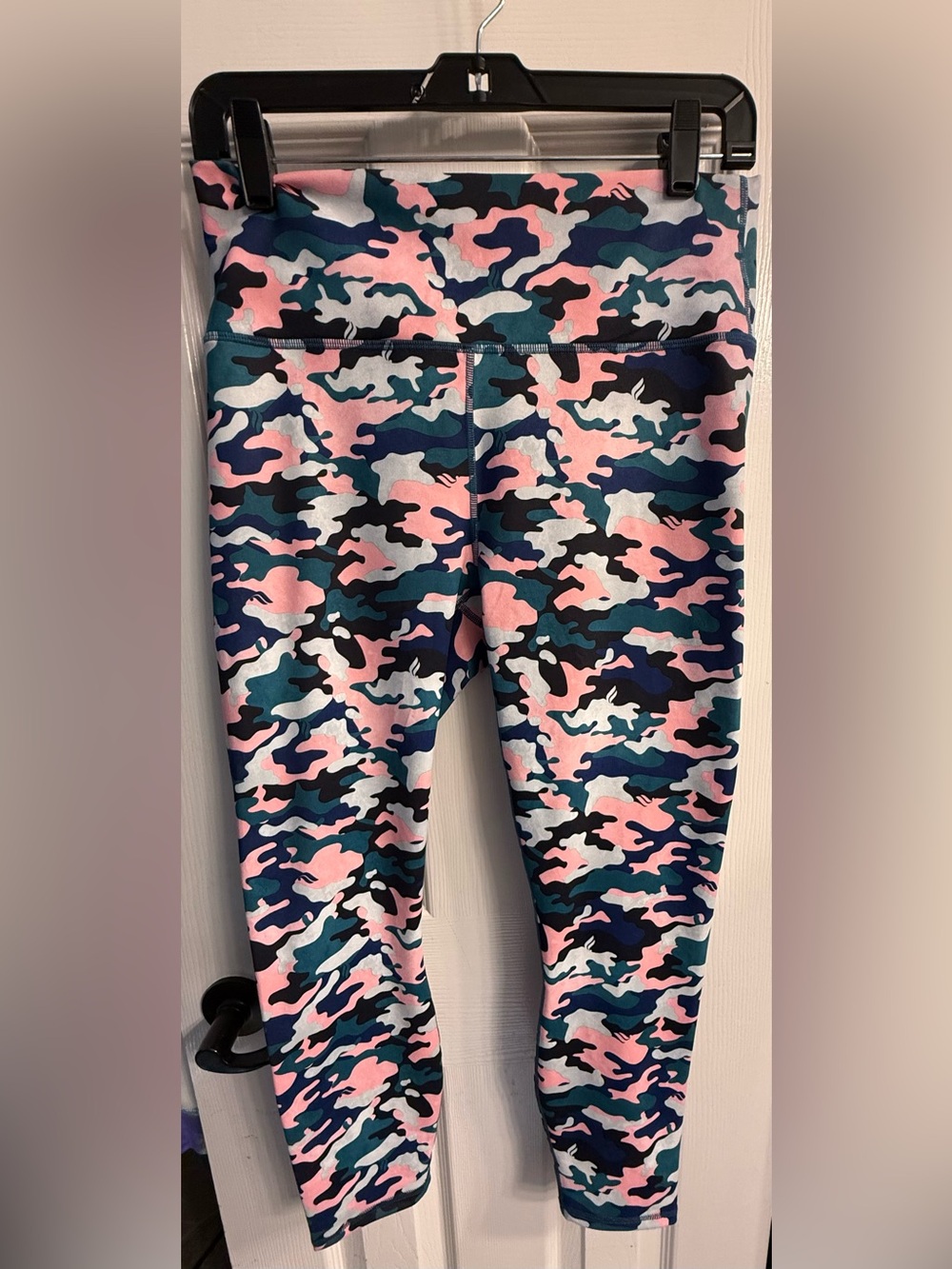 NWT size large Fabletics high waisted power hold leggings